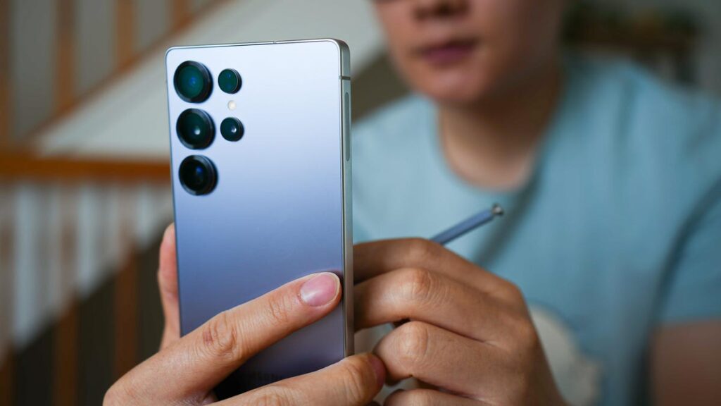 Embracing The Future: My First Day With The Samsung Galaxy