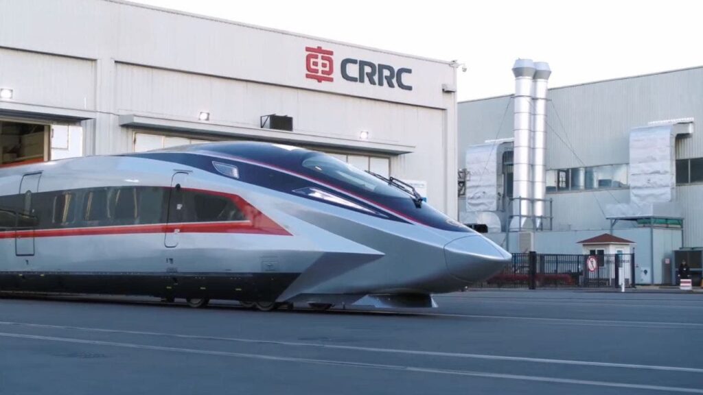 China Unveils The World's Fastest High Speed Train, Reaching 280 Mph