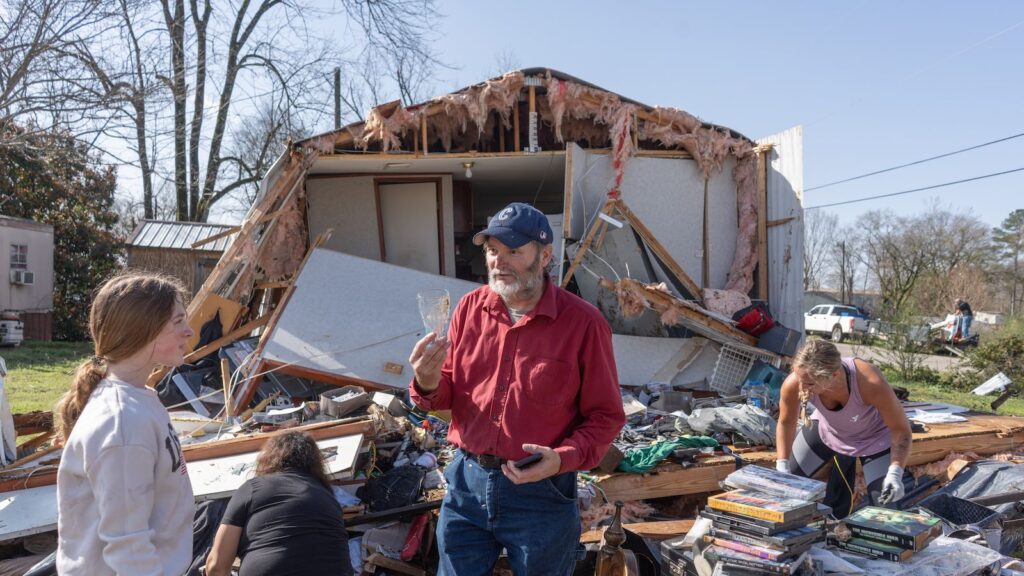 Extreme Weather Events Claim Lives Amid Widespread Climate Links