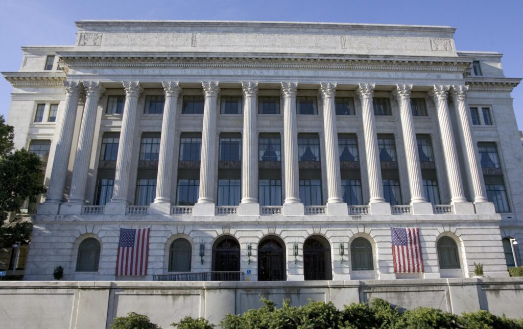Federal Salaries: A Small Piece Of The Spending Pie