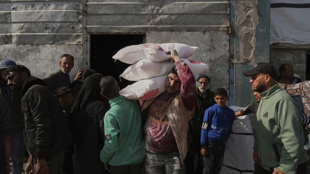 Gaza Faces Food Shortages As Month Long Lockdown Looms