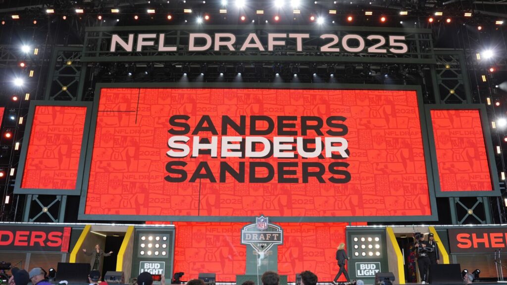 Anonymous Fans Sue Over Shedale Sanders' Unexpected Draft Slide