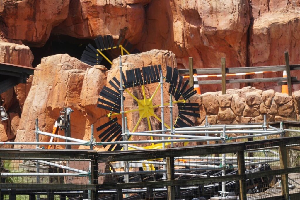 Big Thunder Mountain Railway Resumes With New Trucks In Envelope