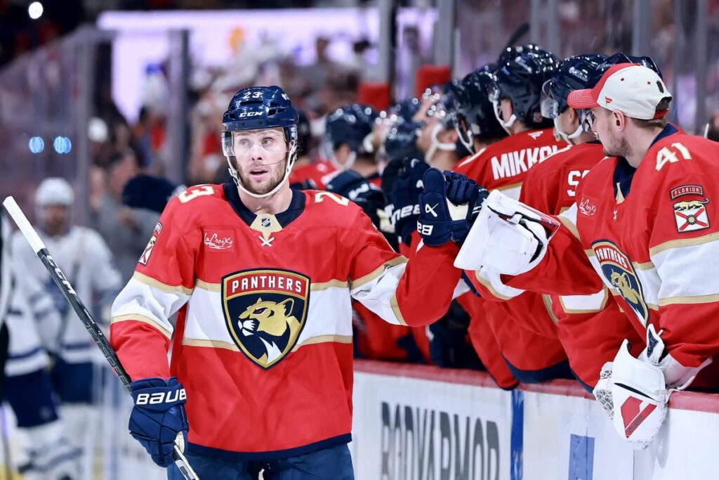 Maple Leafs Dominate Panthers In Game 4 Showdown