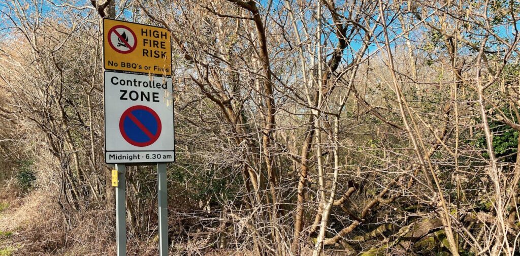 Unusually Dry And Warm Spring Grips The Uk