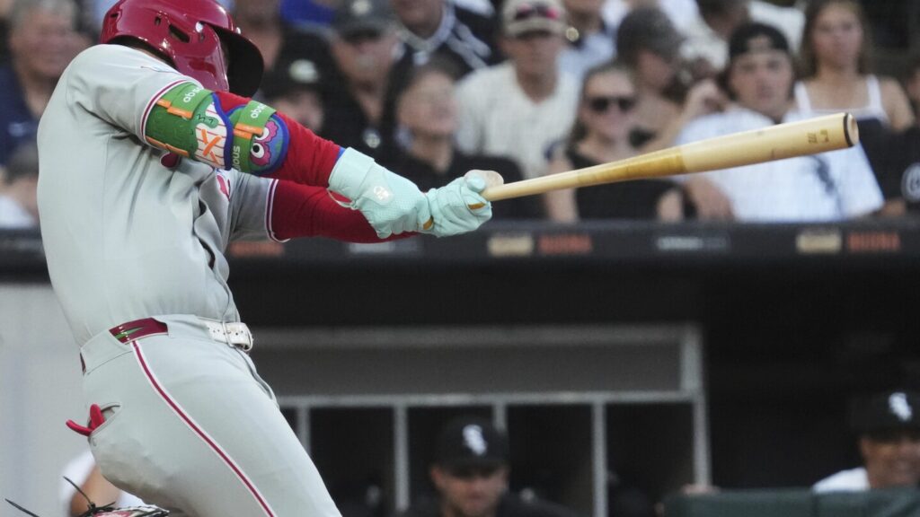 Manfred Confronts Harper At Meeting, According To Ap Sources