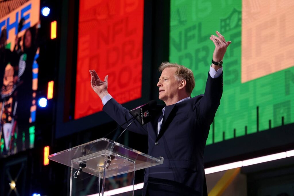 Nfl And Espn Forge New Media Partnership To Shape The