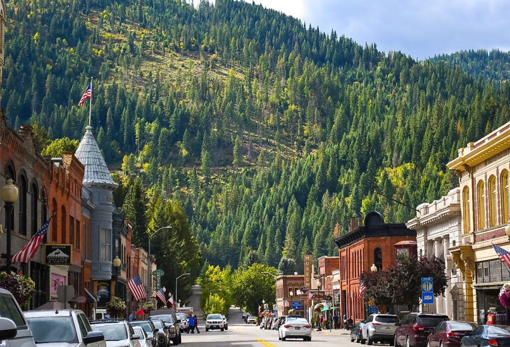 Quirky Escapades: Exploring Idaho's Most Unique Towns