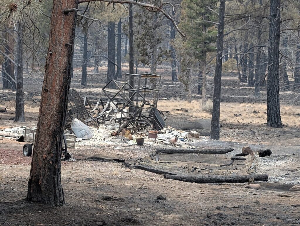Flatfire Endangers Bird Sanctuaries And 4,000 Homes In Central Oregon