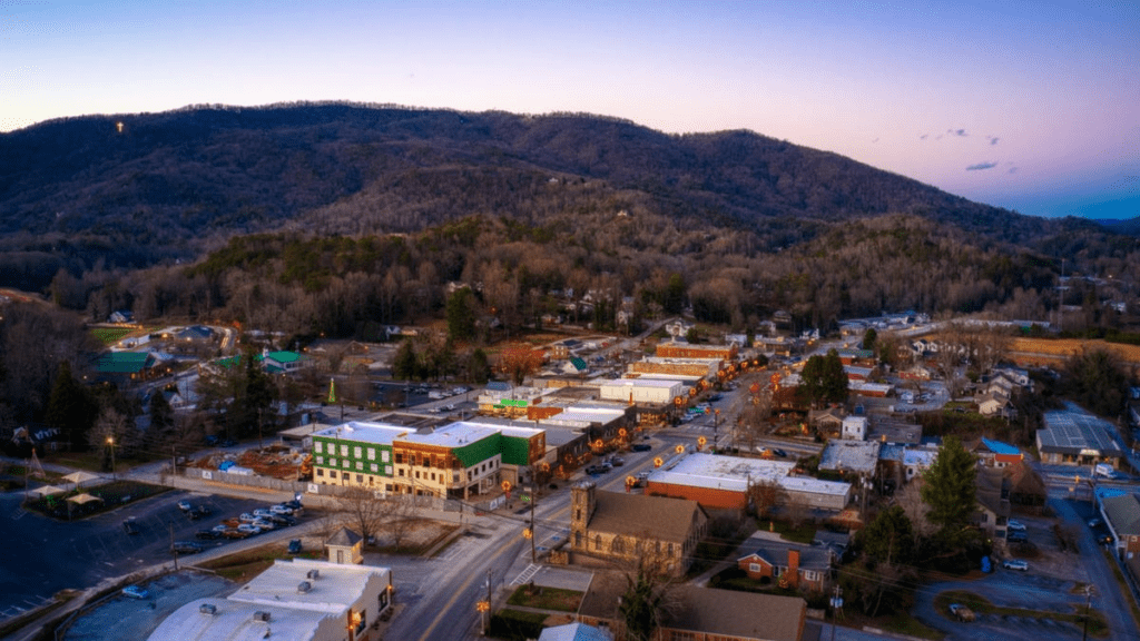 Discover Six Georgia Towns For A Fresh Start