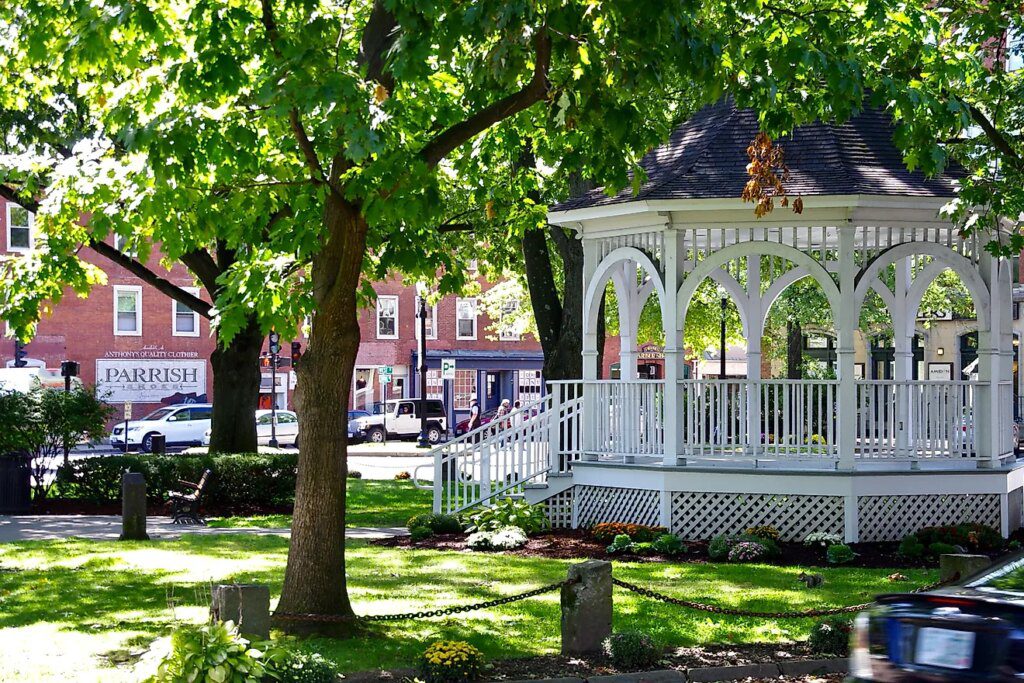 Discover The Enchanting Squares Of New Hampshire's Loveliest Towns