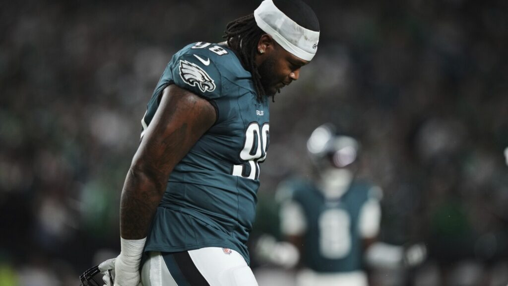 Jalen Carter's Bold Move: Ejecting Prescott With A Spit Surprise