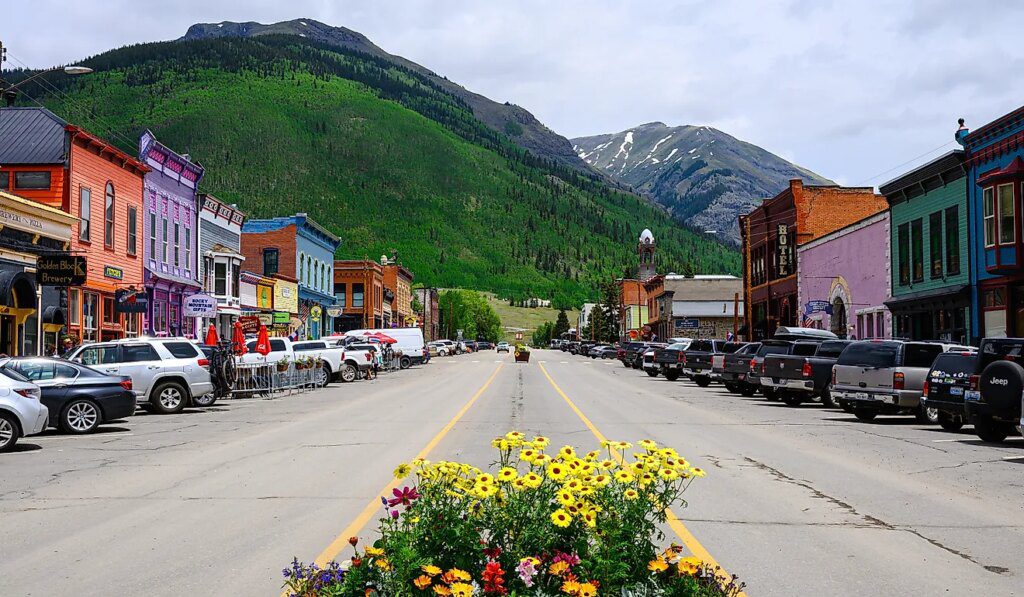 Top 10 Charming Colorado Towns For A Weekend Getaway