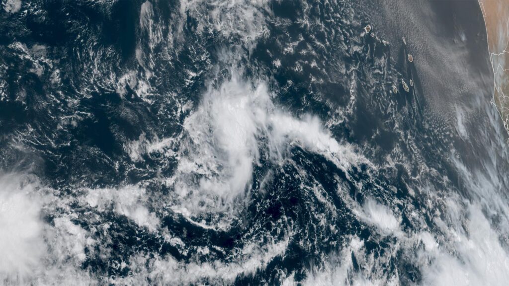 Yale Climate Insights Highlight 91l's Long Distance Risks In The Eastern