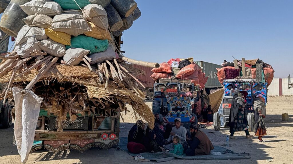 Afghanistan Reports 58 Pakistani Soldiers Killed In Night Border Clash