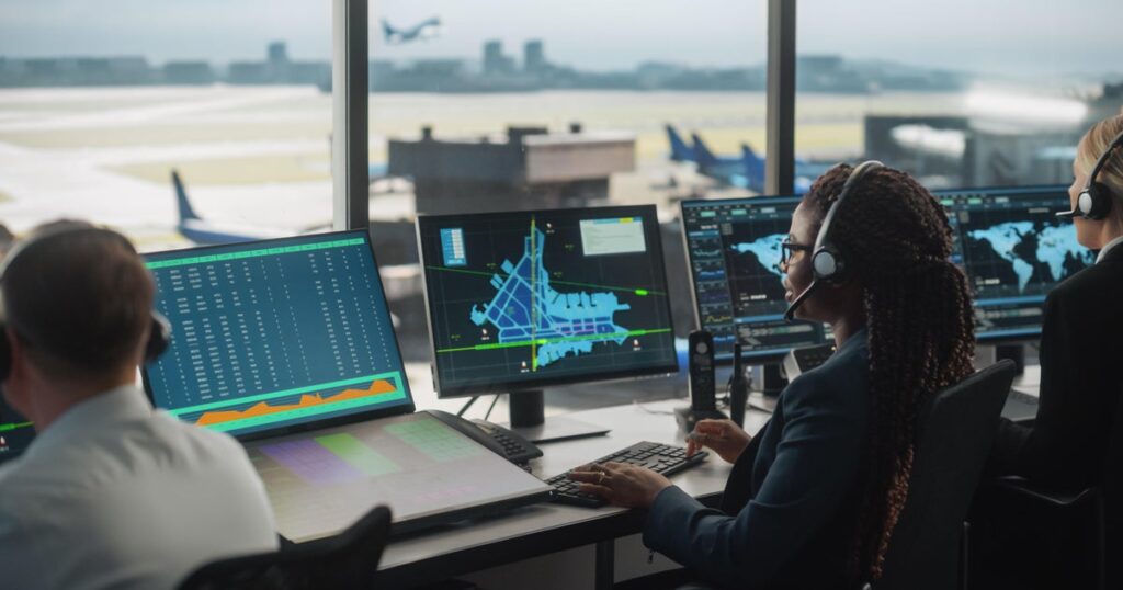 Air Traffic Controllers Ordered To Maintain Operations Amid Government Shutdown