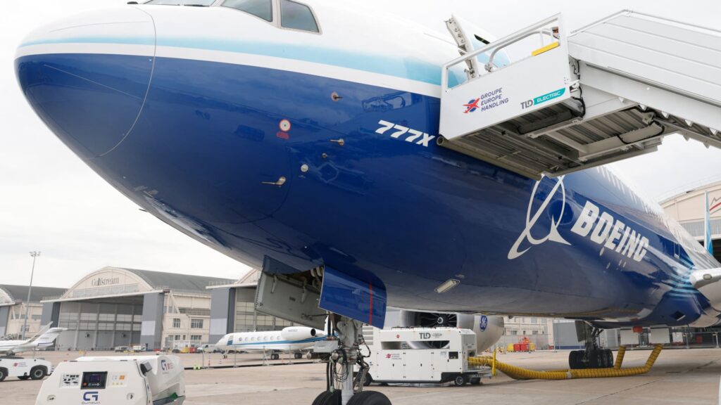 Boeing Reports Strong Q3 2025 Earnings Boosting Investor Confidence Boeing Reports Strong Q3 2025 Earnings Boosting Investor Confidence