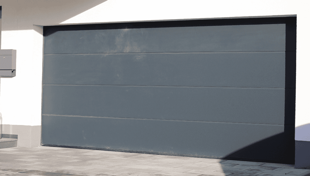 How An Internet Hero Used Security Cameras And A Garage