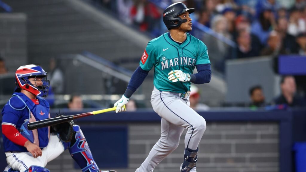 Jorge Polanco Takes The Mariners To The Edge In The