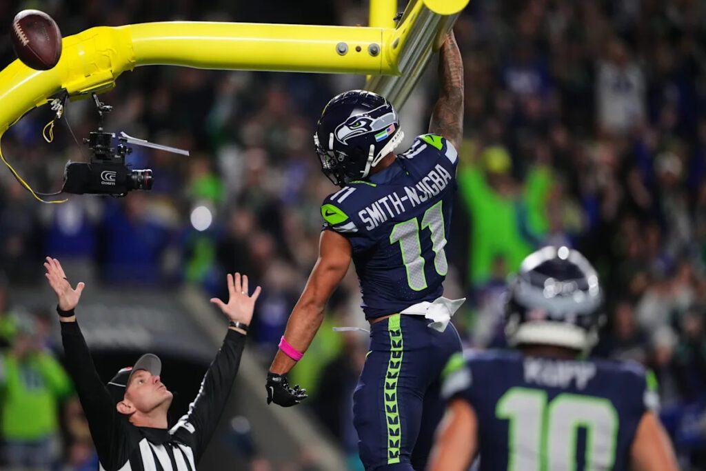Seahawks Secure Win Over Texans Despite Four Turnovers