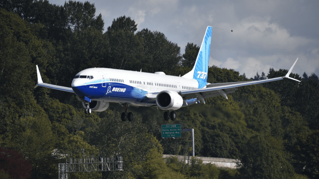 Mystery Buyer Revealed Behind Boeing’s Latest 737 Order Mystery Buyer Revealed Behind Boeing's Latest 737 Order