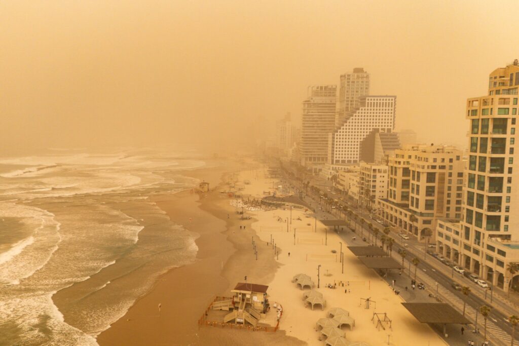 Experts Warn of Increased Sandstorms Due to Climate Change This Year Experts Warn Of Increased Sandstorms Due To Climate Change This
