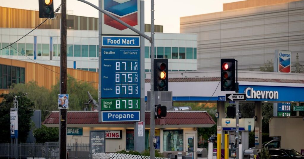 California Alerts Residents To Upcoming Gas Price Increases