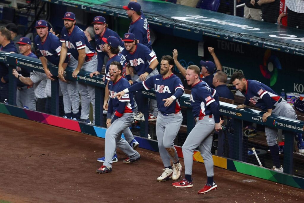Usa Dominates Dominican Republic To Reach Wbc Finals