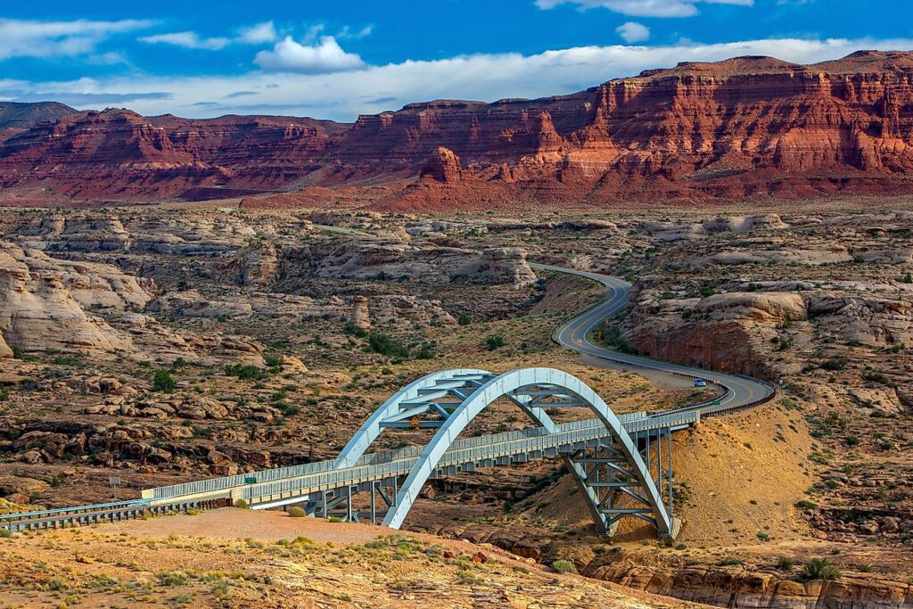 Unforgettable Utah: 7 Must-Do Road Trips Unforgettable Utah: 7 Must Do Road Trips