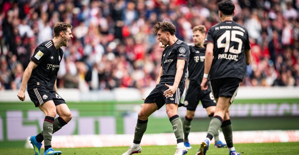 Bayern Munich Triumphs 3-2 in Thrilling Match Against SC Freiburg Bayern Munich Triumphs 3 2 In Thrilling Match Against Sc Freiburg