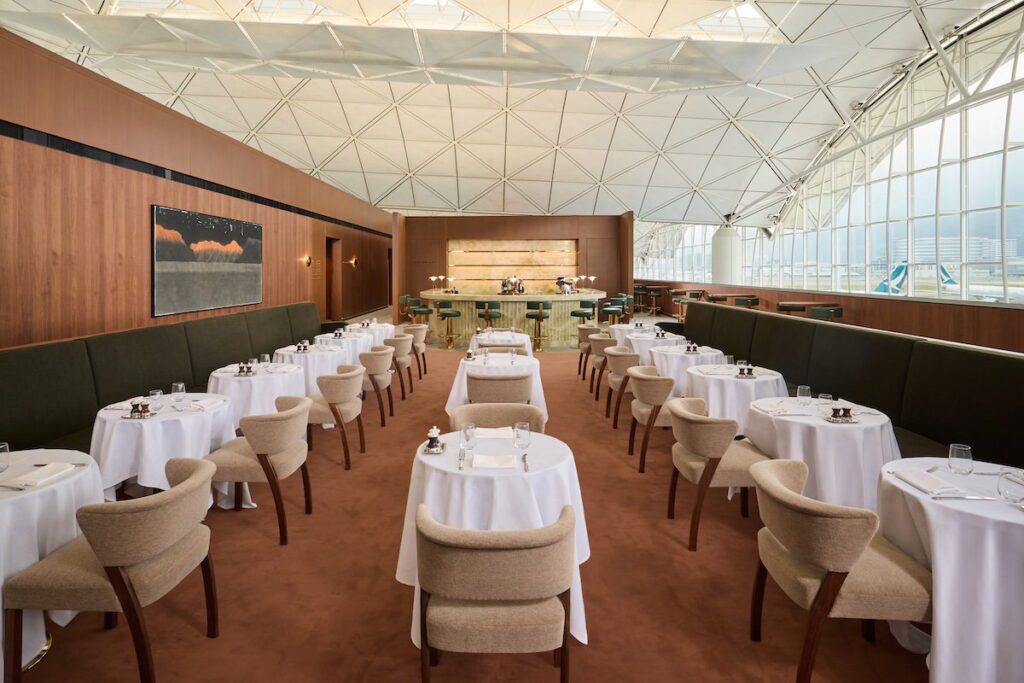 Cathay Pacific Launches Stunning New Flagship First Class Lounge, The
