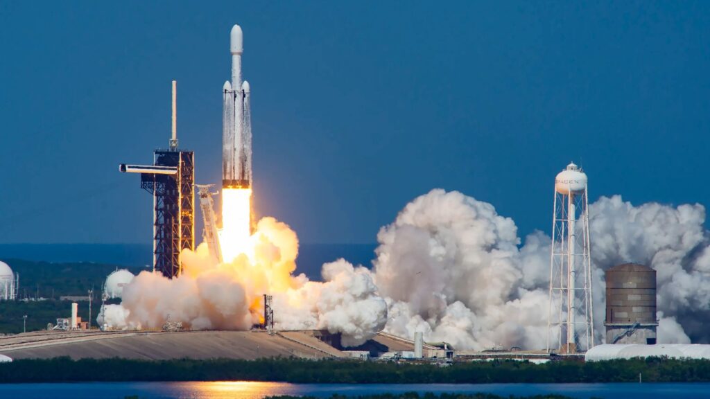 Spacex Set To Launch Falcon Heavy Rocket On April 27: