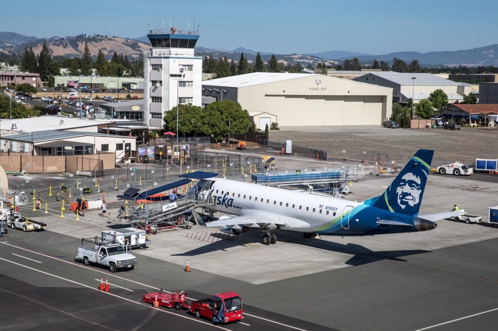 Alaska Airlines Expands Sonoma Routes And Reintroduces Long Beach Service