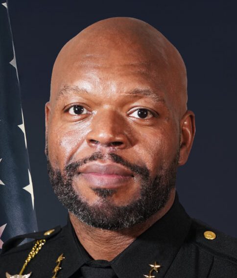 Chicago’s Police Chief Faces Controversy Over Gun Sales Amid Investigation Chicago's Police Chief Faces Controversy Over Gun Sales Amid Investigation