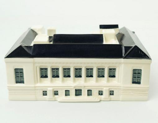 KLM Royal Dutch Airlines Unveils Exclusive US Delft House – Availability Update Inside Klm Royal Dutch Airlines Unveils Exclusive Us Delft House –