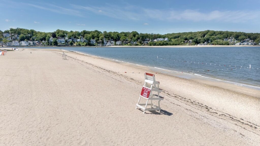 LI Sound Beaches Earn High Marks from Save the Sound Li Sound Beaches Earn High Marks From Save The Sound