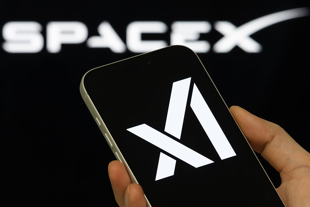 Google to Invest $920 Million Monthly in SpaceX for Cloud Computing Services Google To Invest $920 Million Monthly In Spacex For Cloud