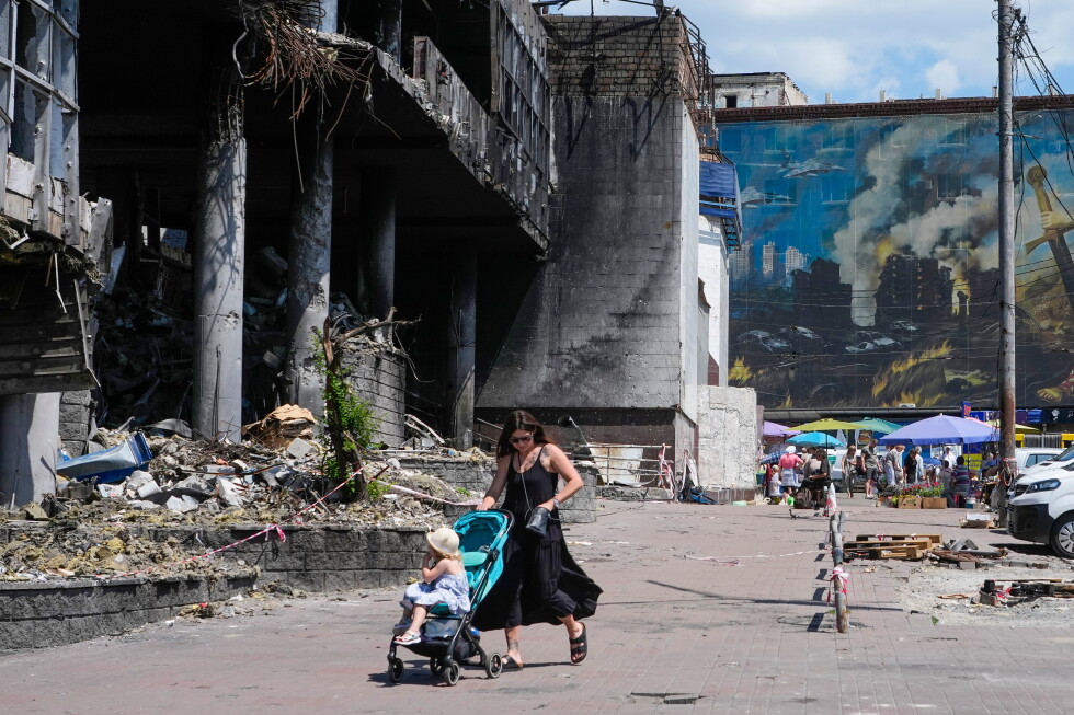 Ukraine Reports Collision with Railway Bridge to Crimea Ukraine Reports Collision With Railway Bridge To Crimea