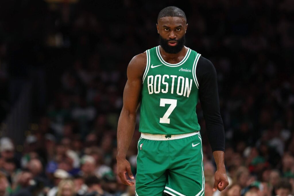 Celtics Disrespect Sparks Jaylen Brown’s Move to 76ers Celtics Disrespect Sparks Jaylen Brown's Move To 76ers