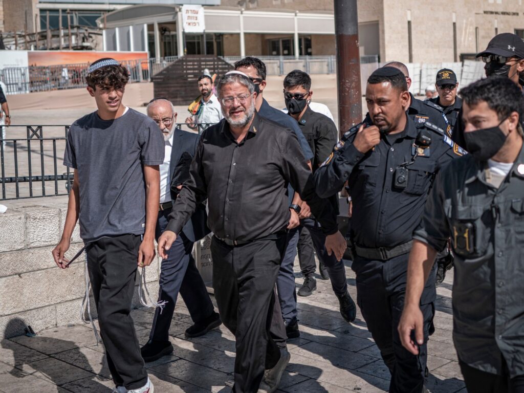 Over 3,200 Israelis Storm Al-Aqsa Mosque in Jerusalem Amid Ongoing Conflict Over 3,200 Israelis Storm Al Aqsa Mosque In Jerusalem Amid Ongoing