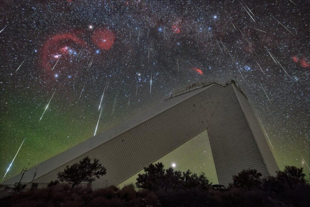 Perseid Meteor Shower Dazzles Under the Earthshine Moon This Week Perseid Meteor Shower Dazzles Under The Earthshine Moon This Week